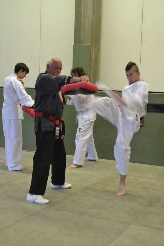 Kein Bild für diese Kurzform!